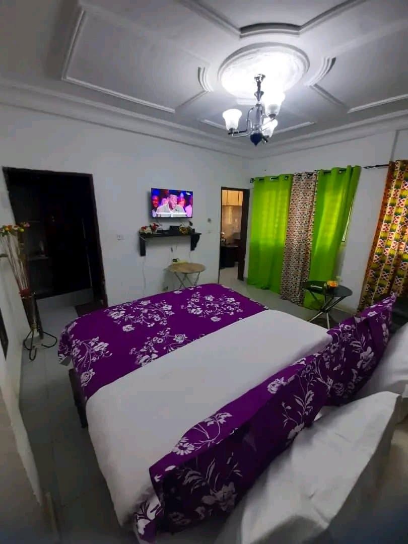 Chambre Propre Climatisée - Bon Rapport Qualité/Prix Yaoundé