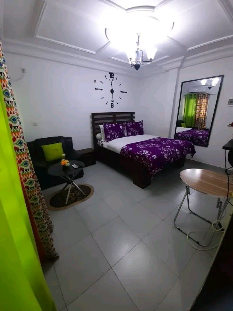 Chambre Propre Climatisée - Bon Rapport Qualité/Prix Yaoundé 2
