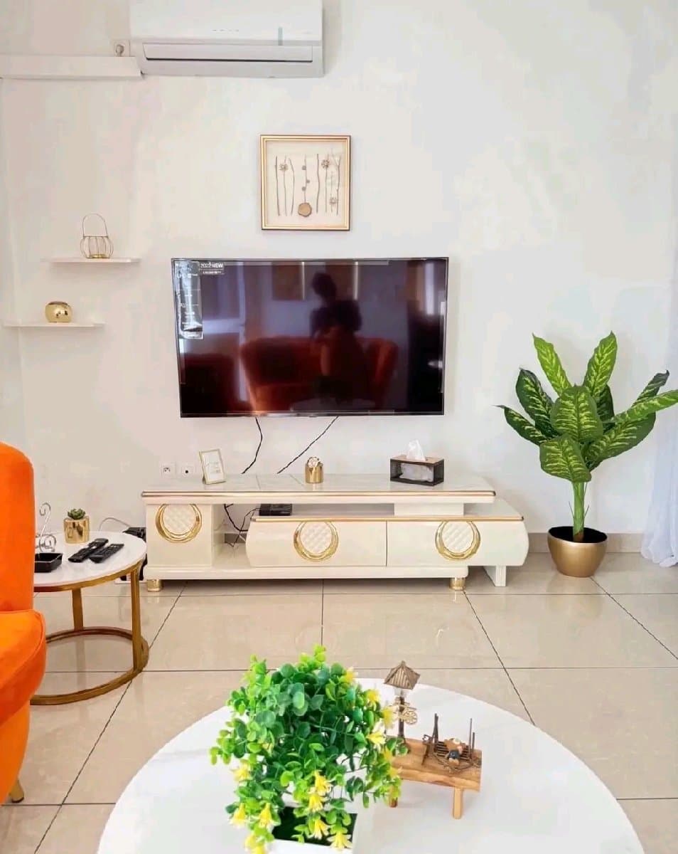 Studio Meublé avec Kitchenette, Clim et WiFi Gratuit 8