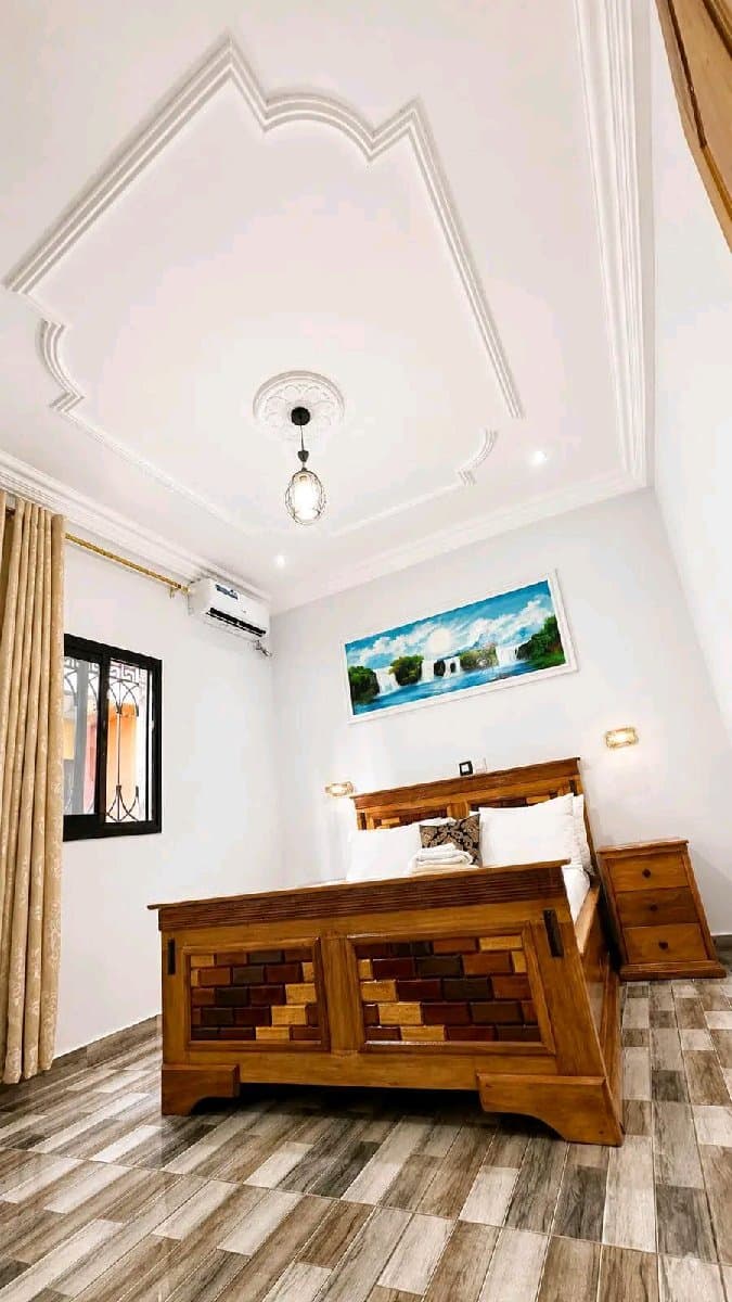 Villa Meublée 3 Chambres + Cour + Parking - Prix Doux kribi 5